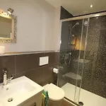 Le Castel 1 아파트