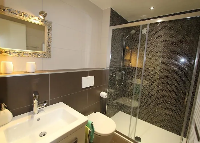 Le Castel 1 Apartament